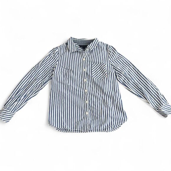 Tommy Hilfiger Tops - Tommy Hilfiger blue and white striped button-up shirt Size M